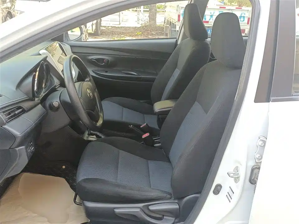 Toyota YARiS L Zhixuan