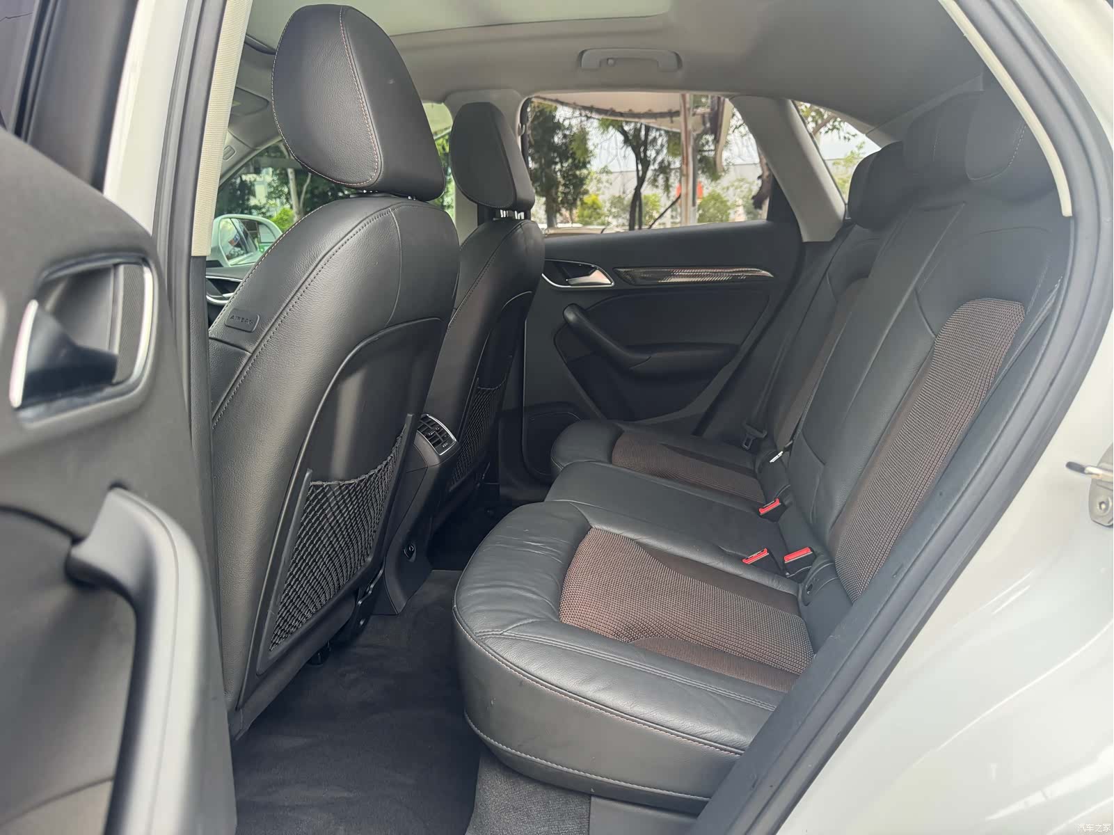 Audi Q3, 2018 10