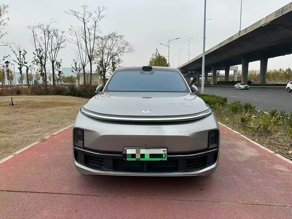 Li Auto Ideal L8