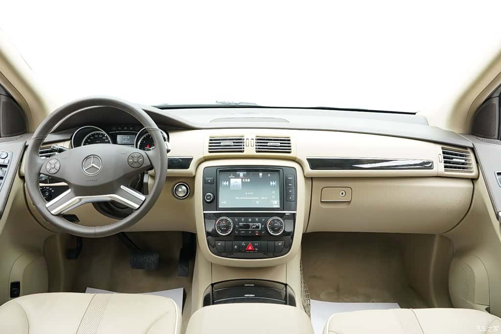 Mercedes-Benz R-Class, 2014 4