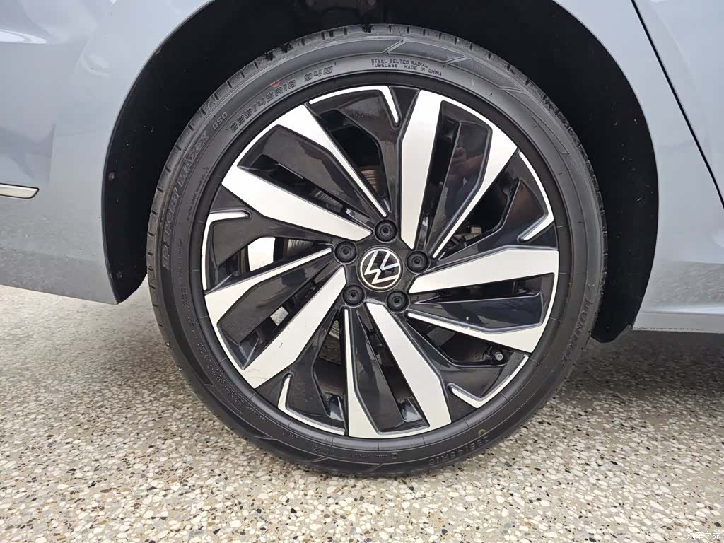Volkswagen Passat, 2021 6
