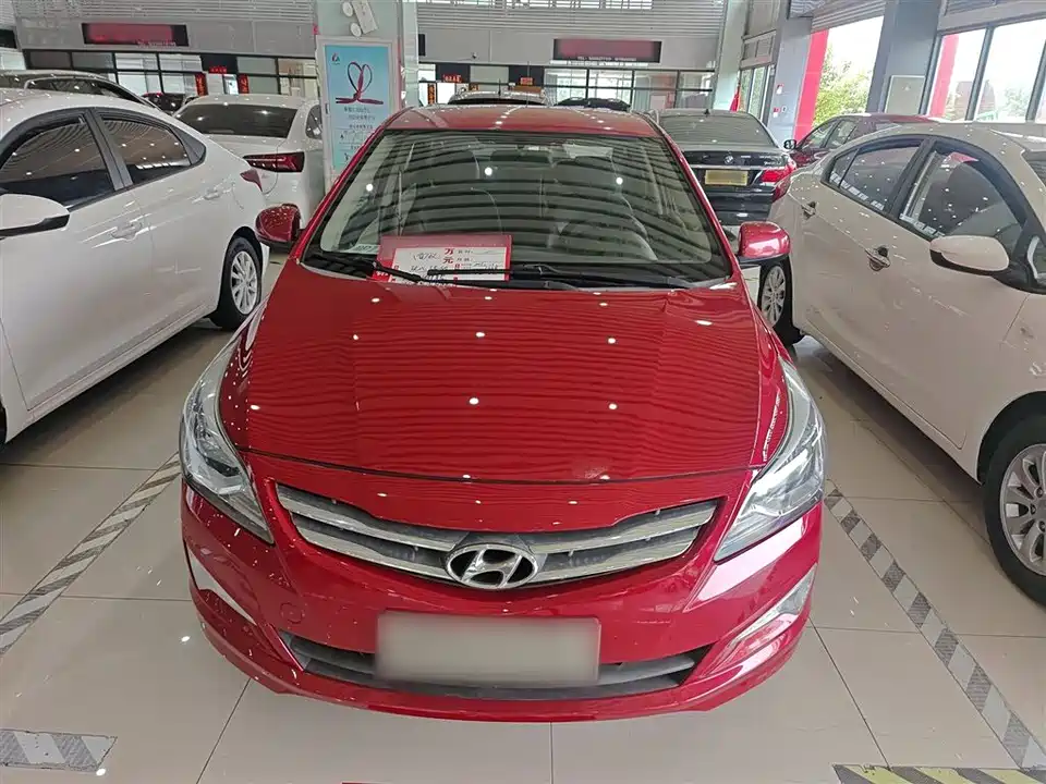Hyundai Rena