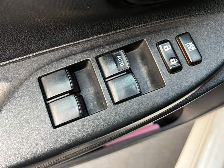 Toyota Vios 2014 1.3L МКПП xing shang ban