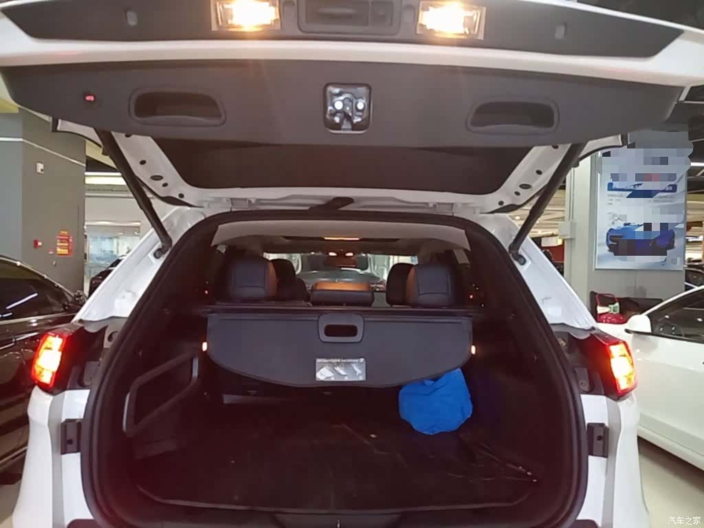 Jeep Cherokee, 2017 19