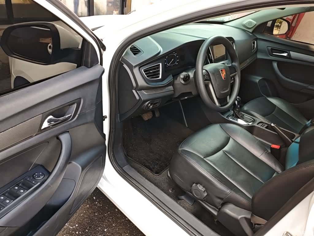 Roewe 360, 2017 16