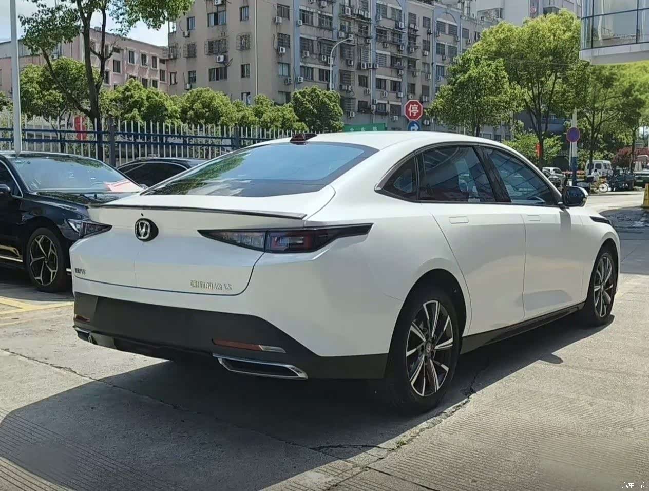Changan NE, 2023 11