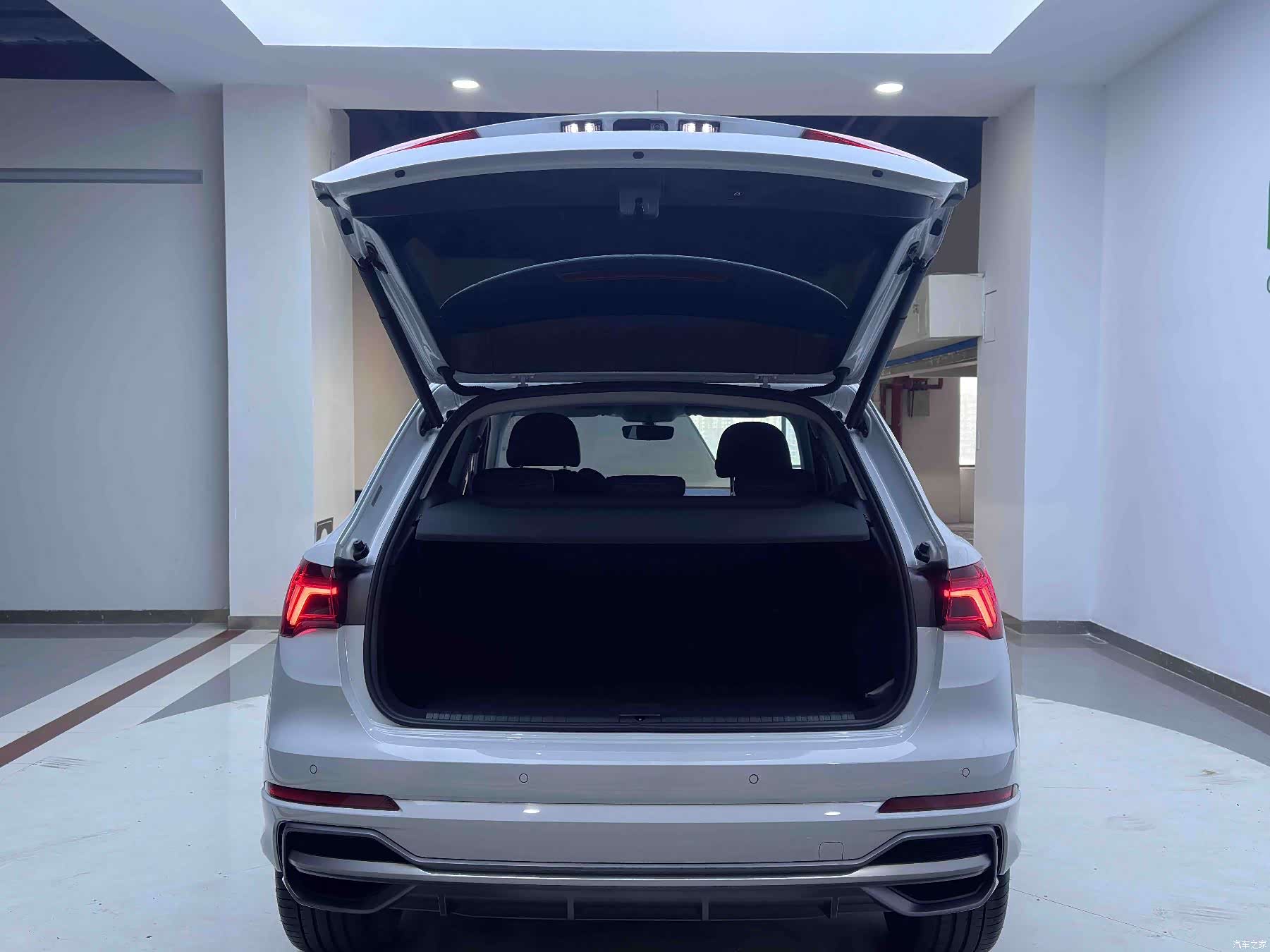 Audi Q3, 2022 17