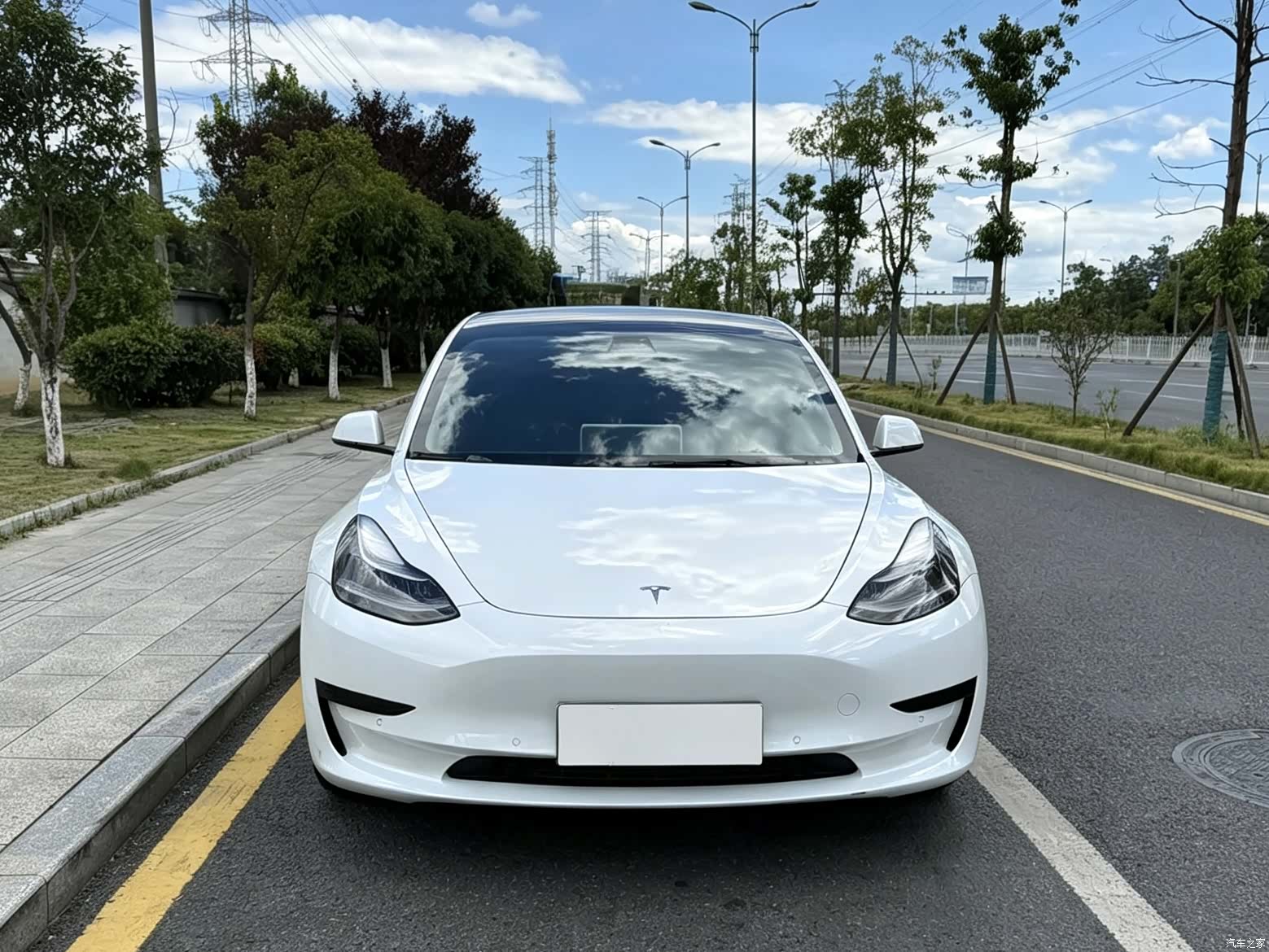 Tesla Model 3, 2022 2