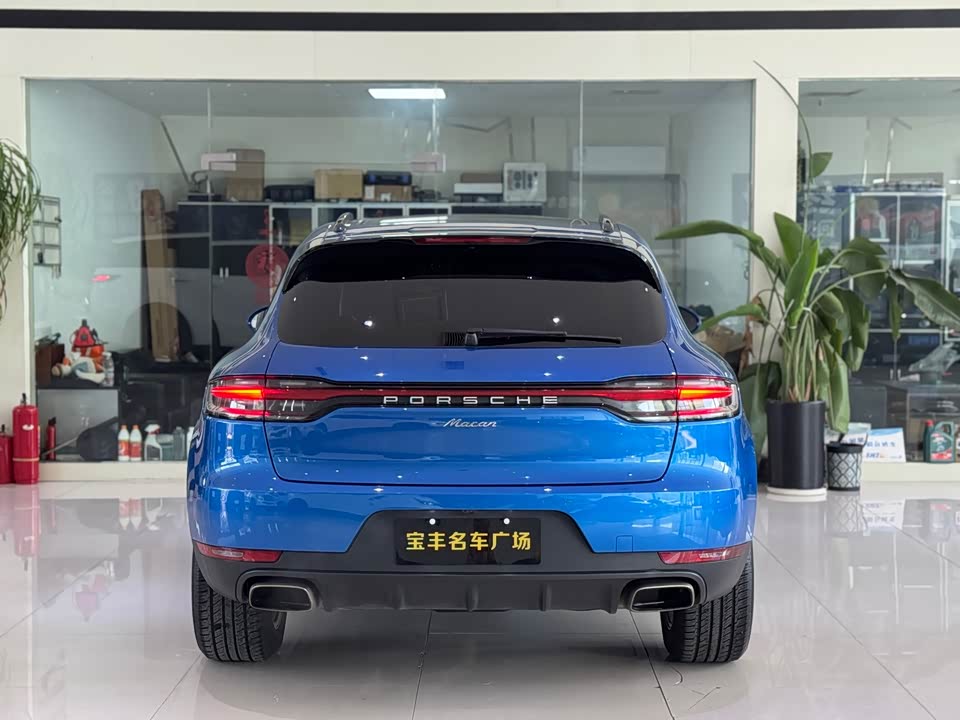 Porsche Macan