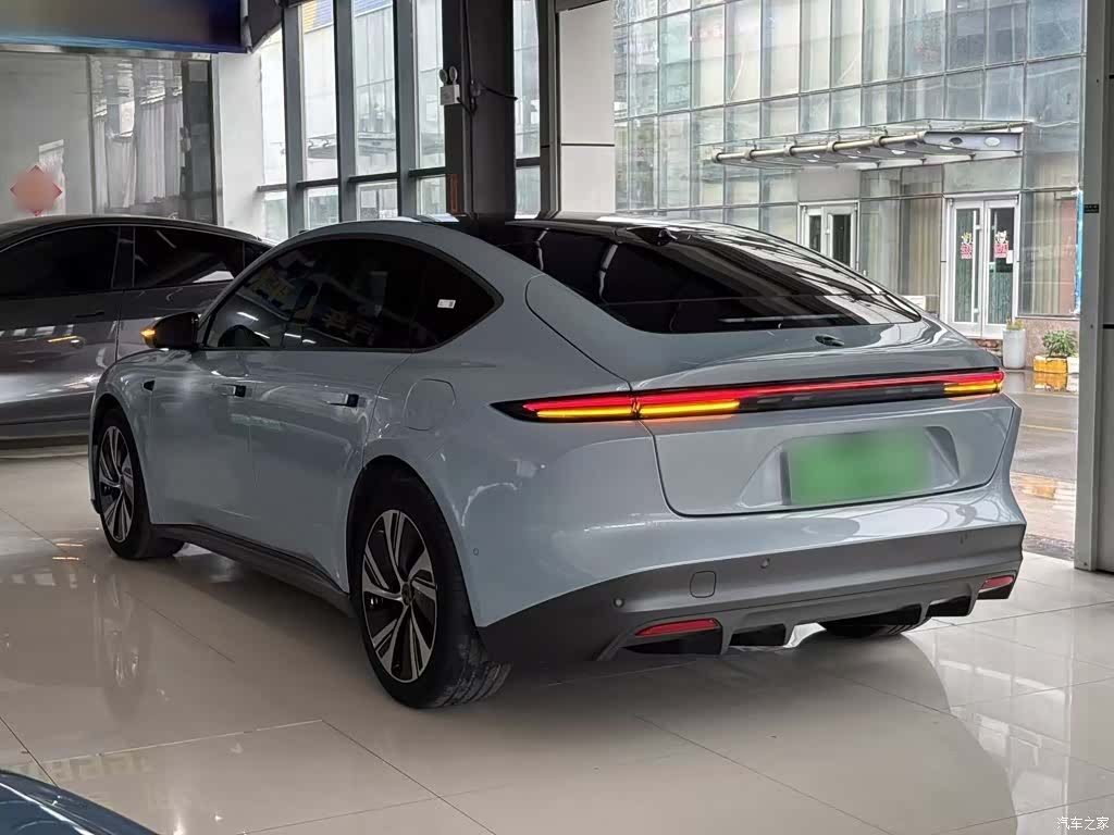 NIO ET5, 2023 все фото