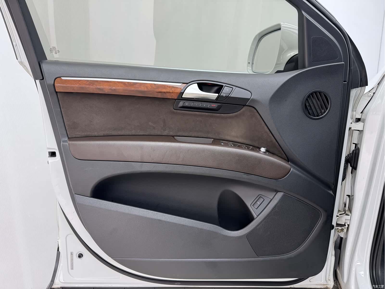 Audi Q7, 2015 7