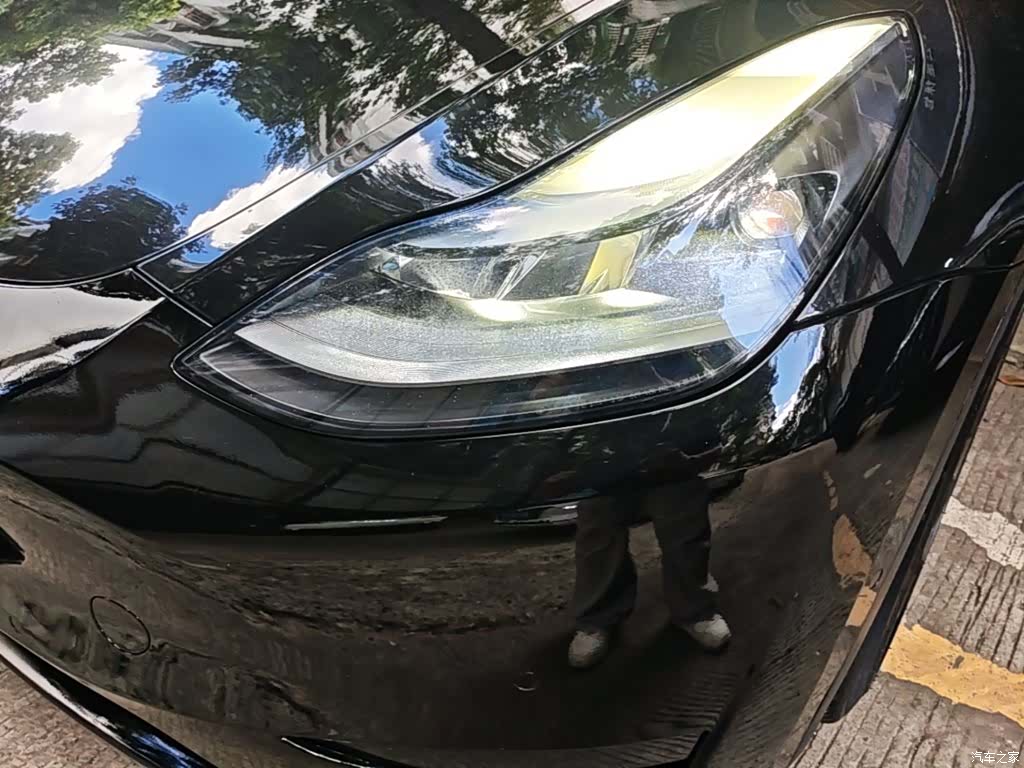 Tesla Model Y, 2022 24