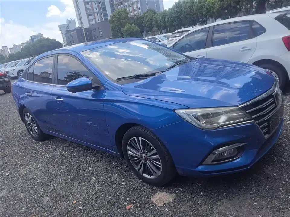 Roewe i5 Roewe i5