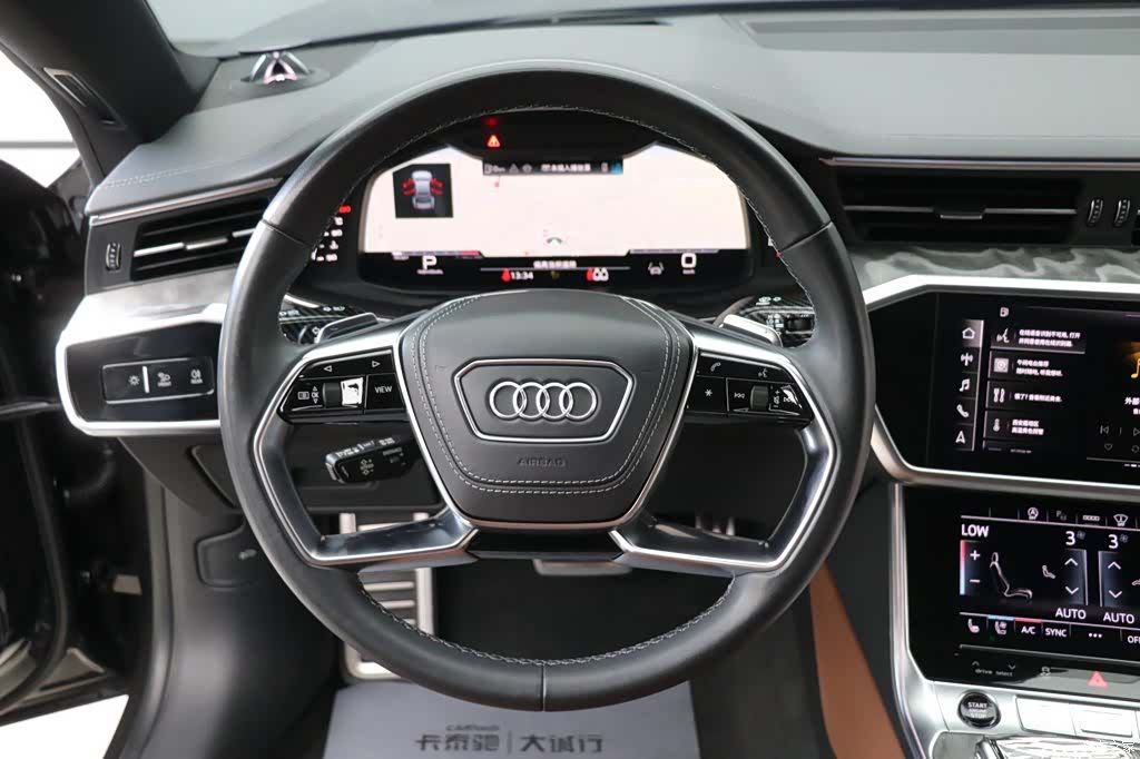 Audi A7L, 2026 17