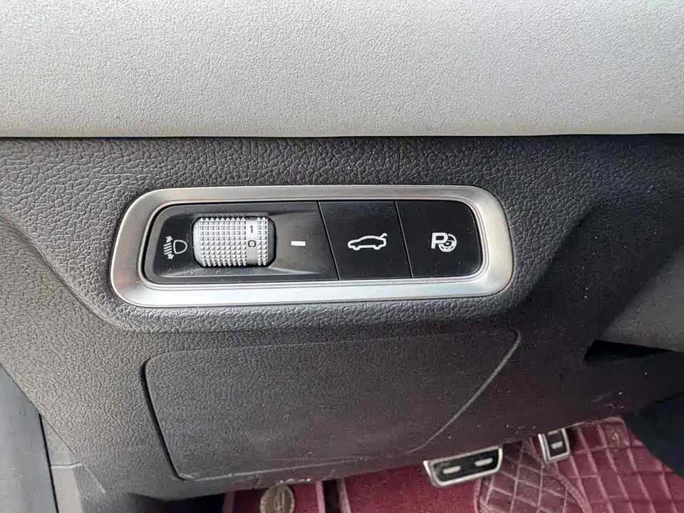 Geely Binrui