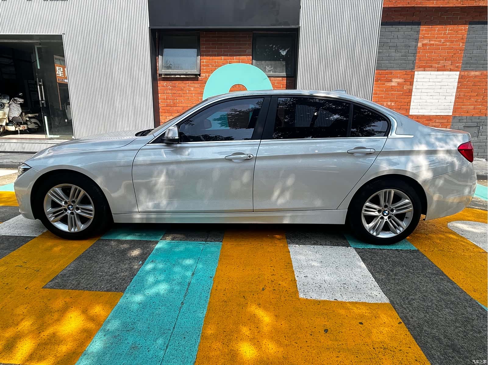 BMW 3 Series, 2015 13