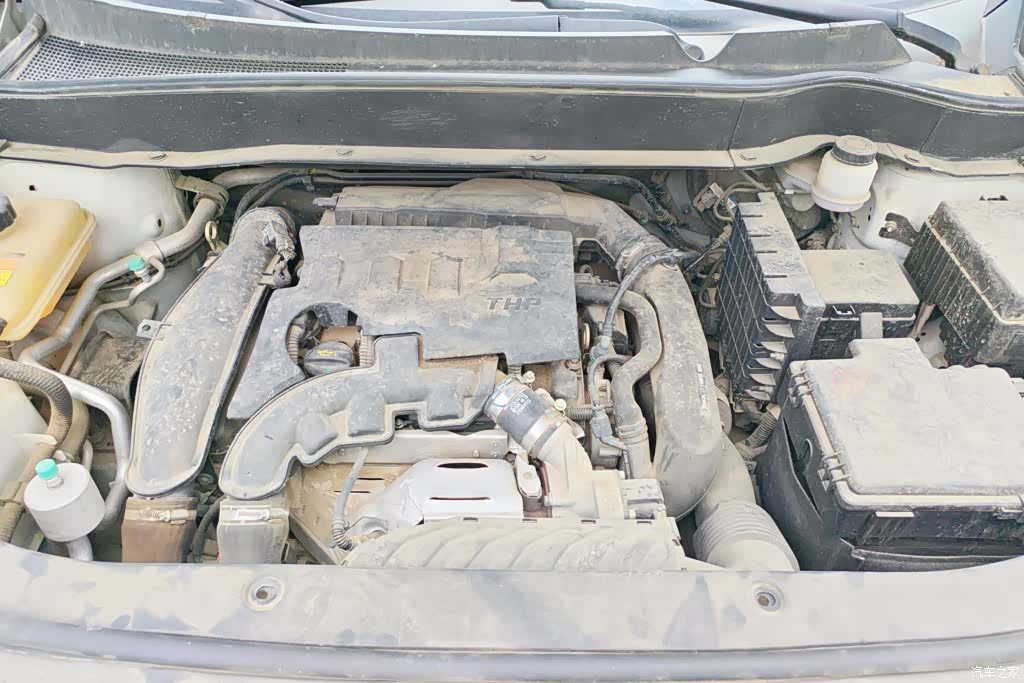 DongFeng AX7, 2019 10