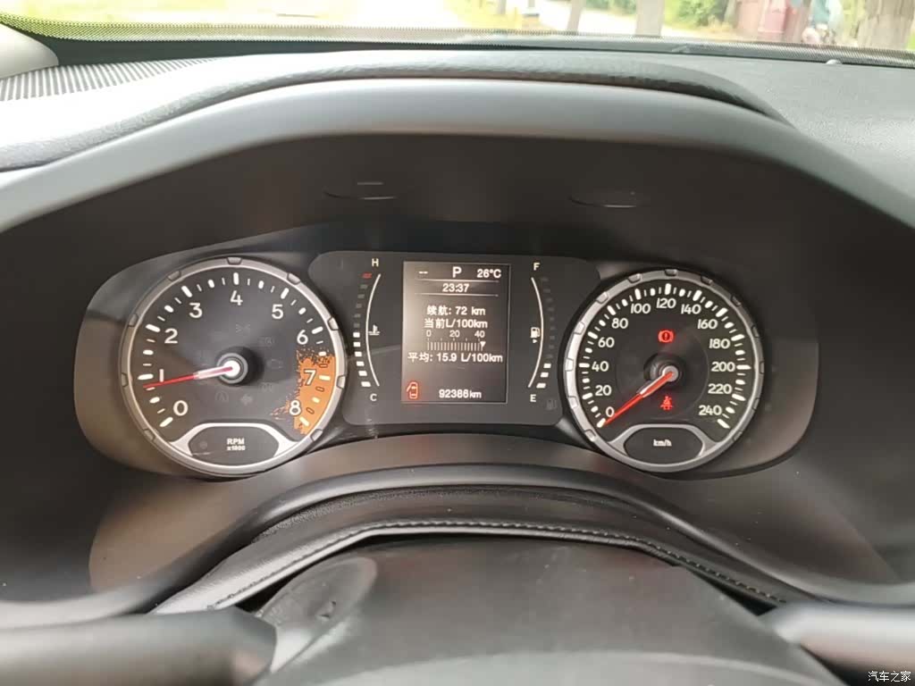 Jeep Renegade, 2016 12