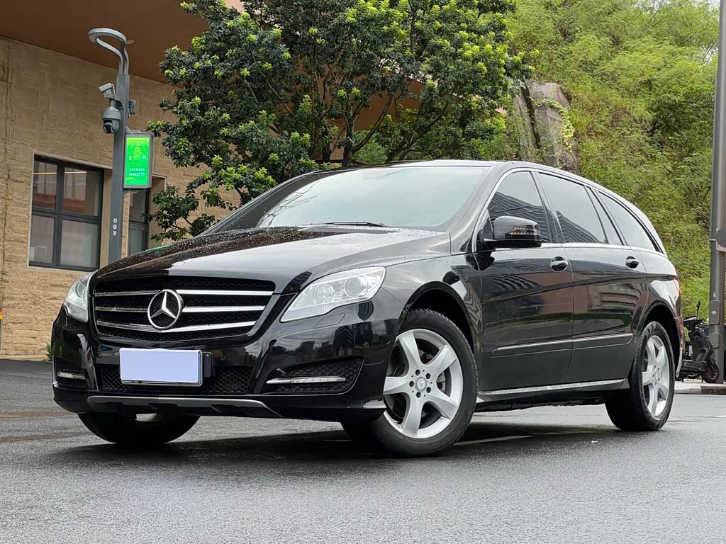 Mercedes-Benz R