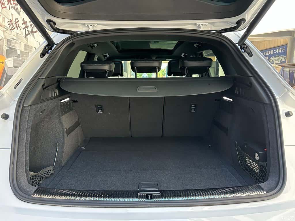 Audi Q5L, 2025 8