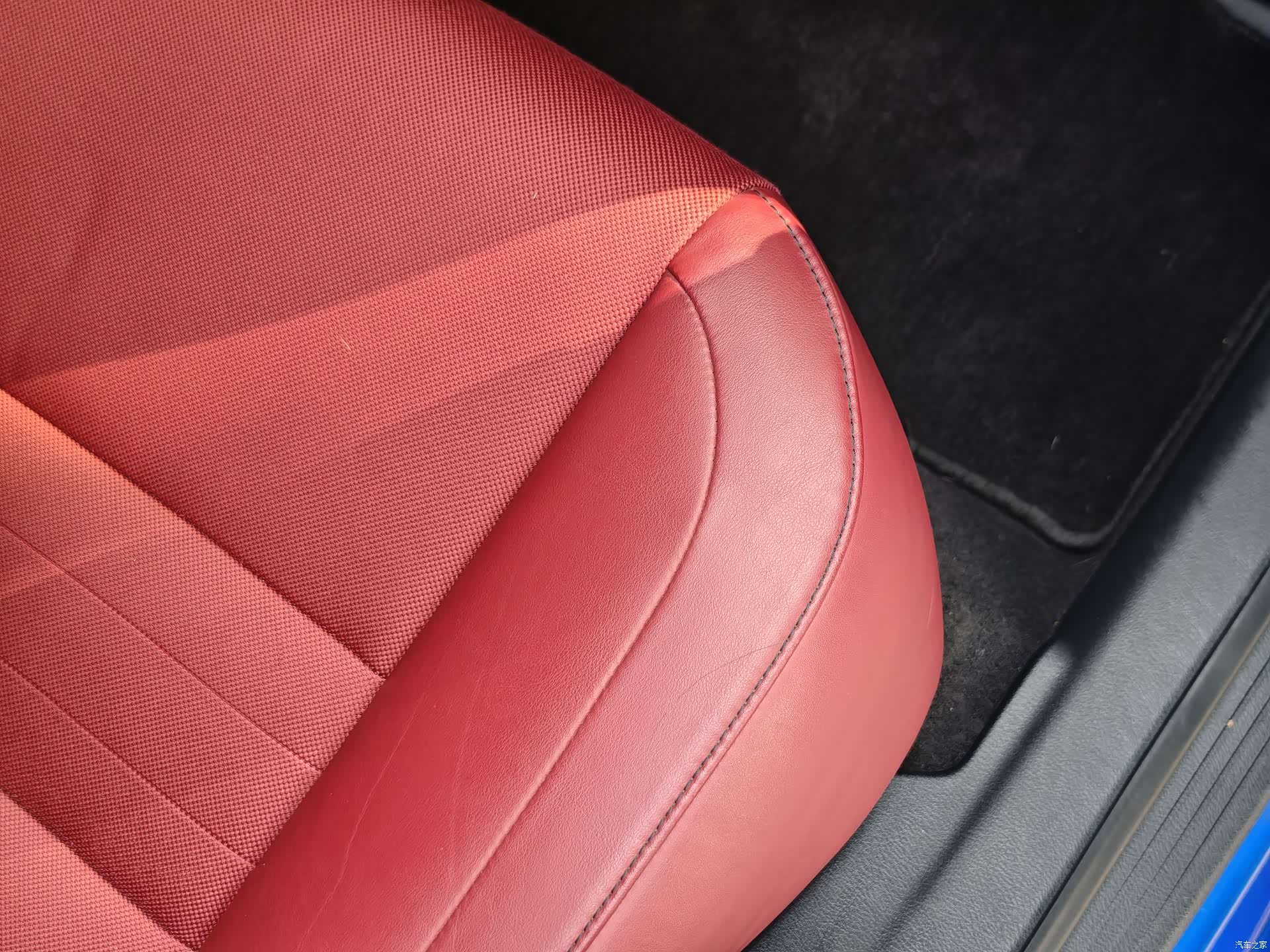 Lexus IS, 2019 26