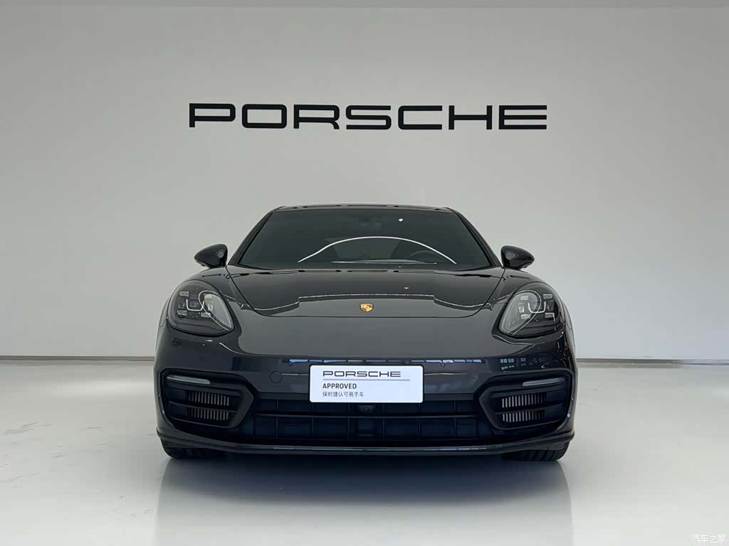 Porsche Panamera, 2022 3