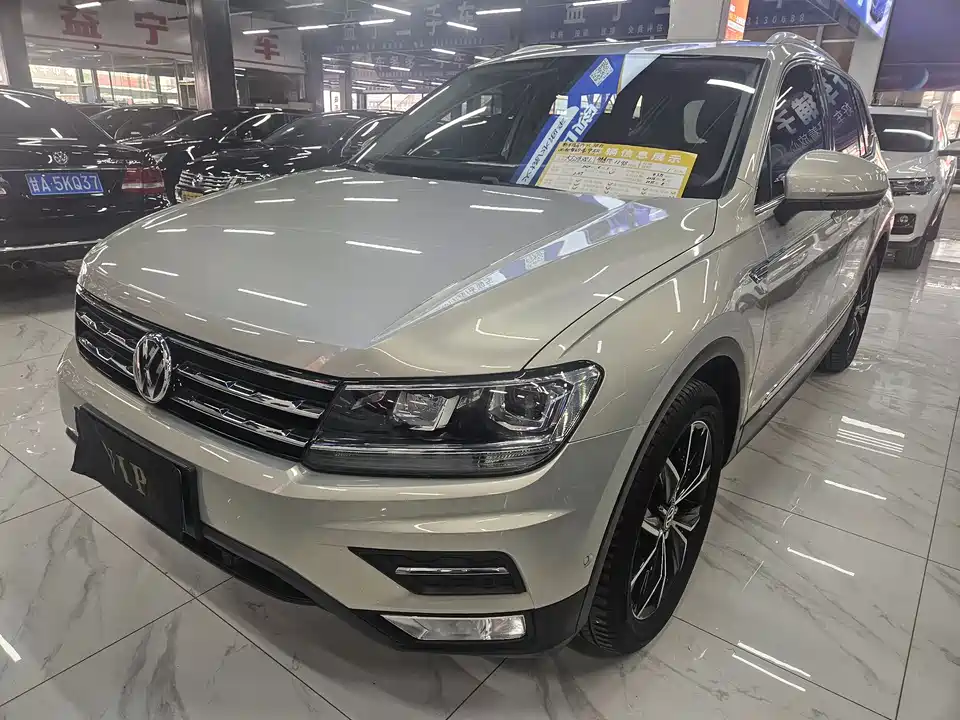 Volkswagen Tiguan L