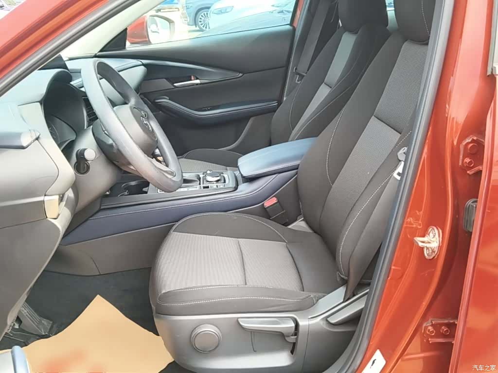 Mazda CX-30, 2021 15