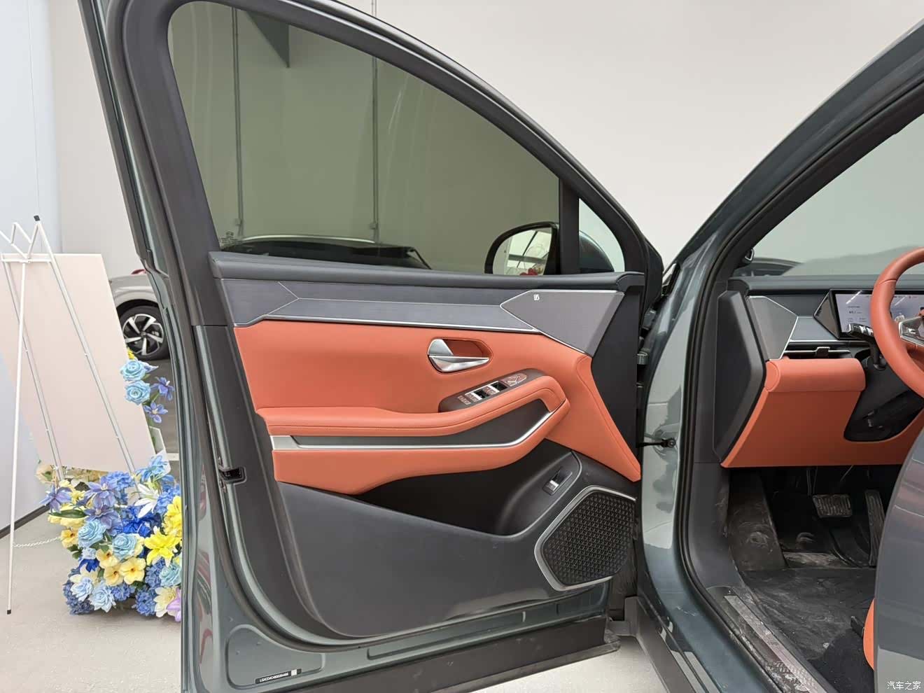 BYD Tang, 2025 8