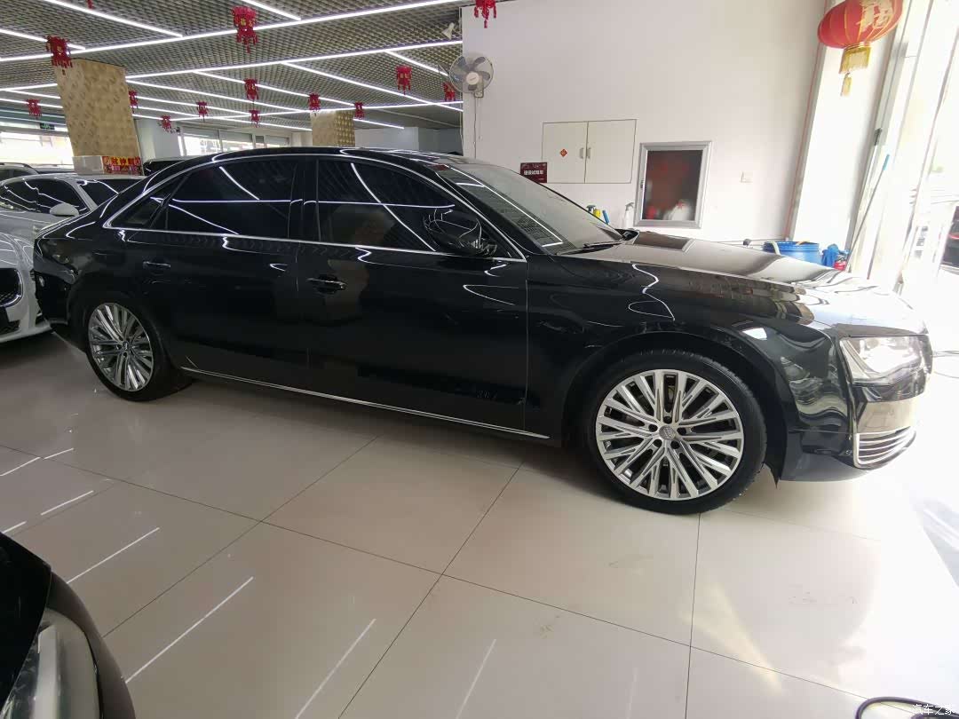 Audi A8L, 2013 3