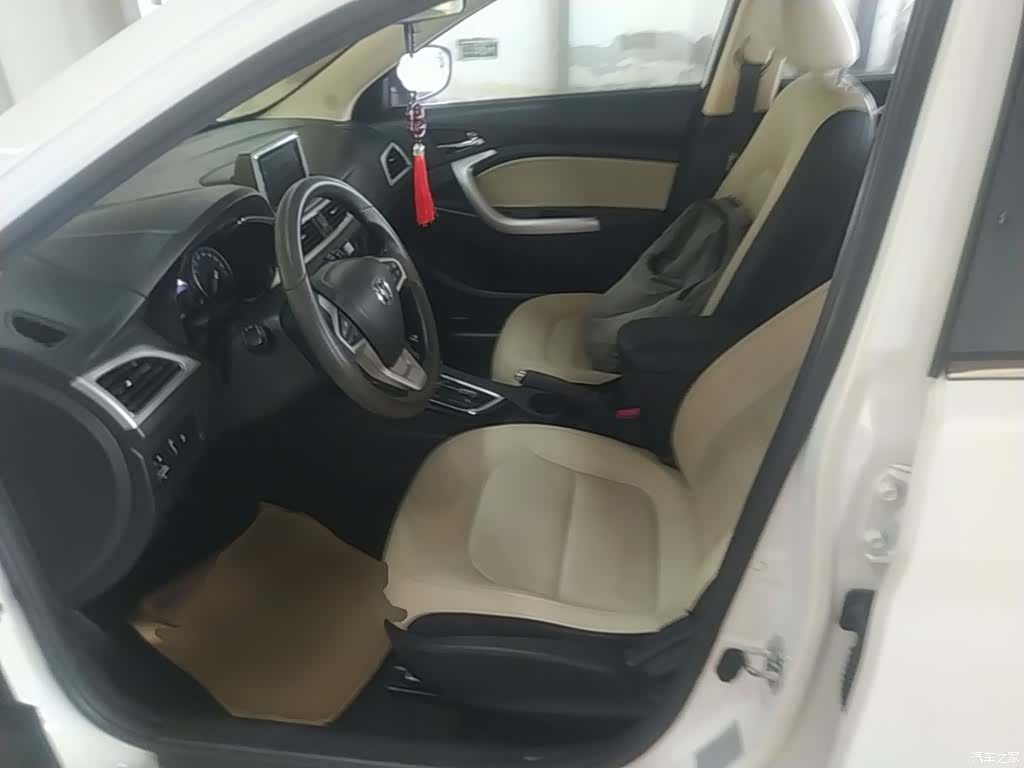 Changan V7, 2016 15