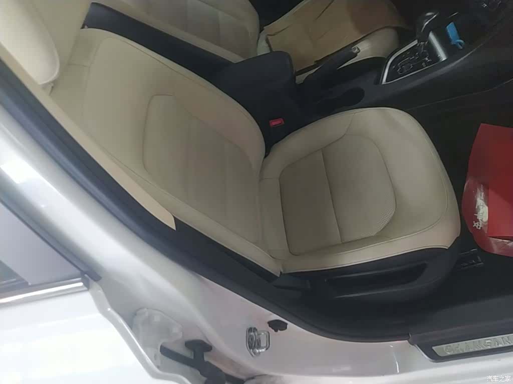 Changan V7, 2016 25
