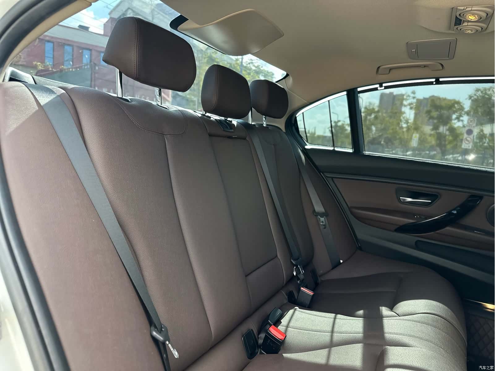 BMW 3 Series, 2019 19