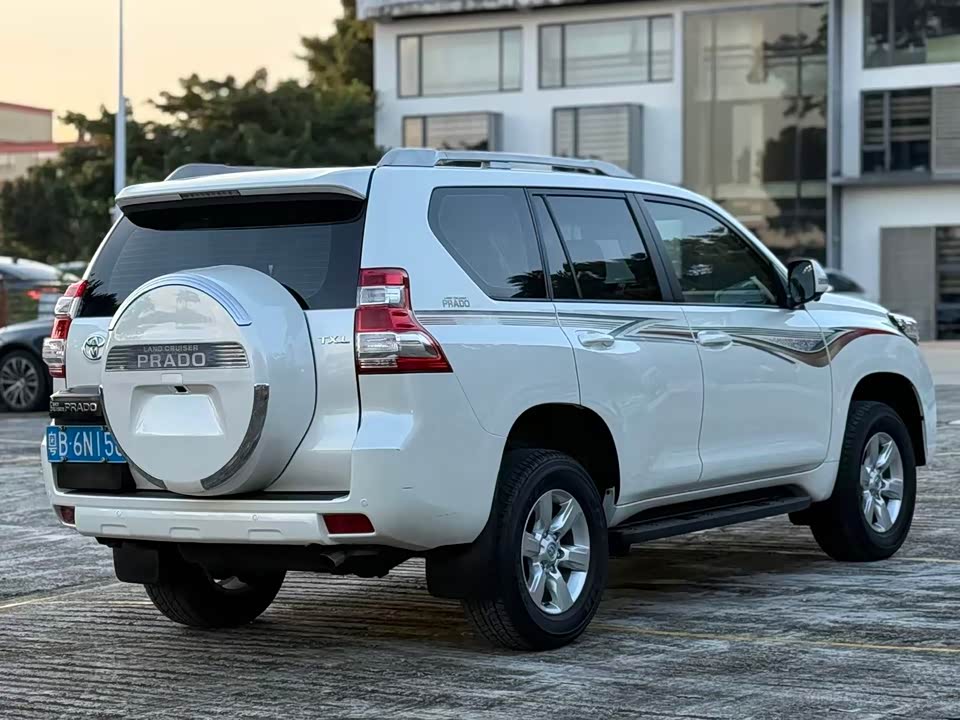 Toyota Prado
