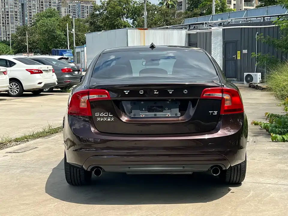 Volvo S60