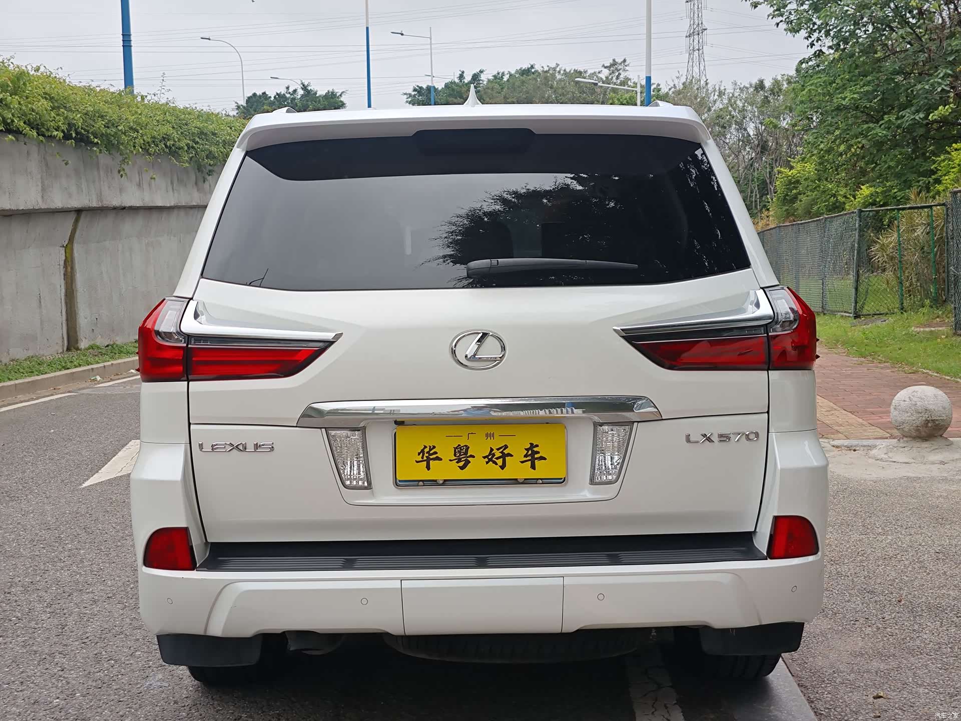 Lexus LX, 2016 3