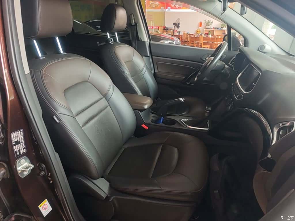 GAC GS4, 2015 25