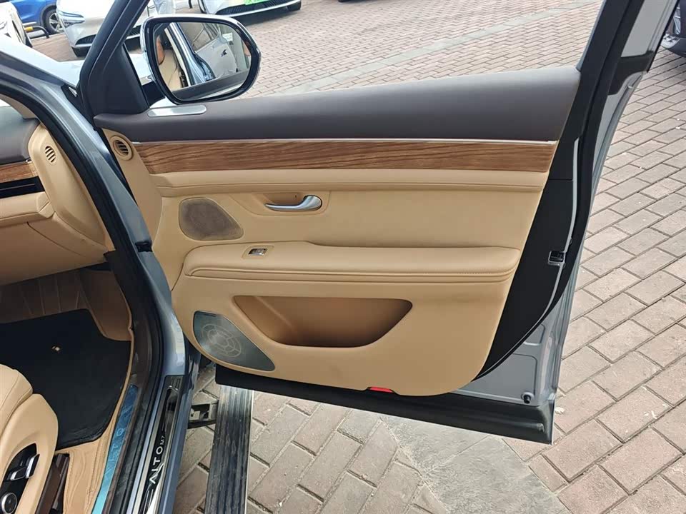 HarmonyOS Ask the world M7