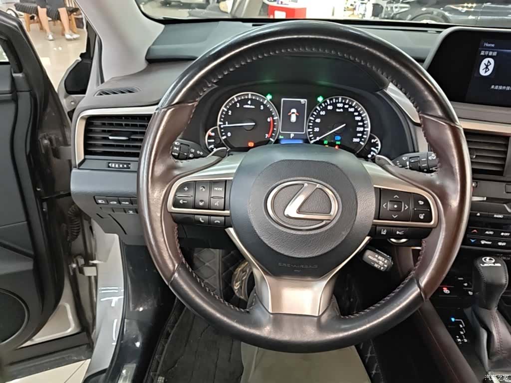 Lexus RX, 2022 11