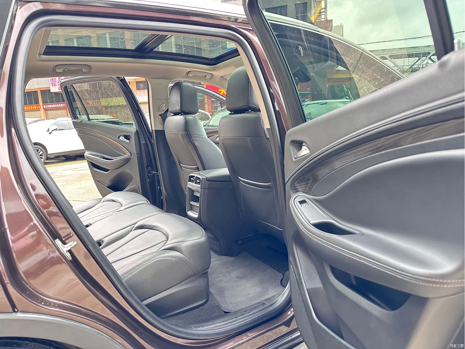 Buick Envision Plus, 2021 8