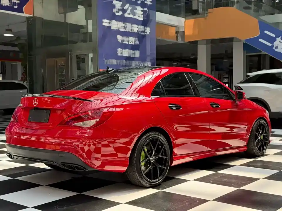 Mercedes-Benz CLA