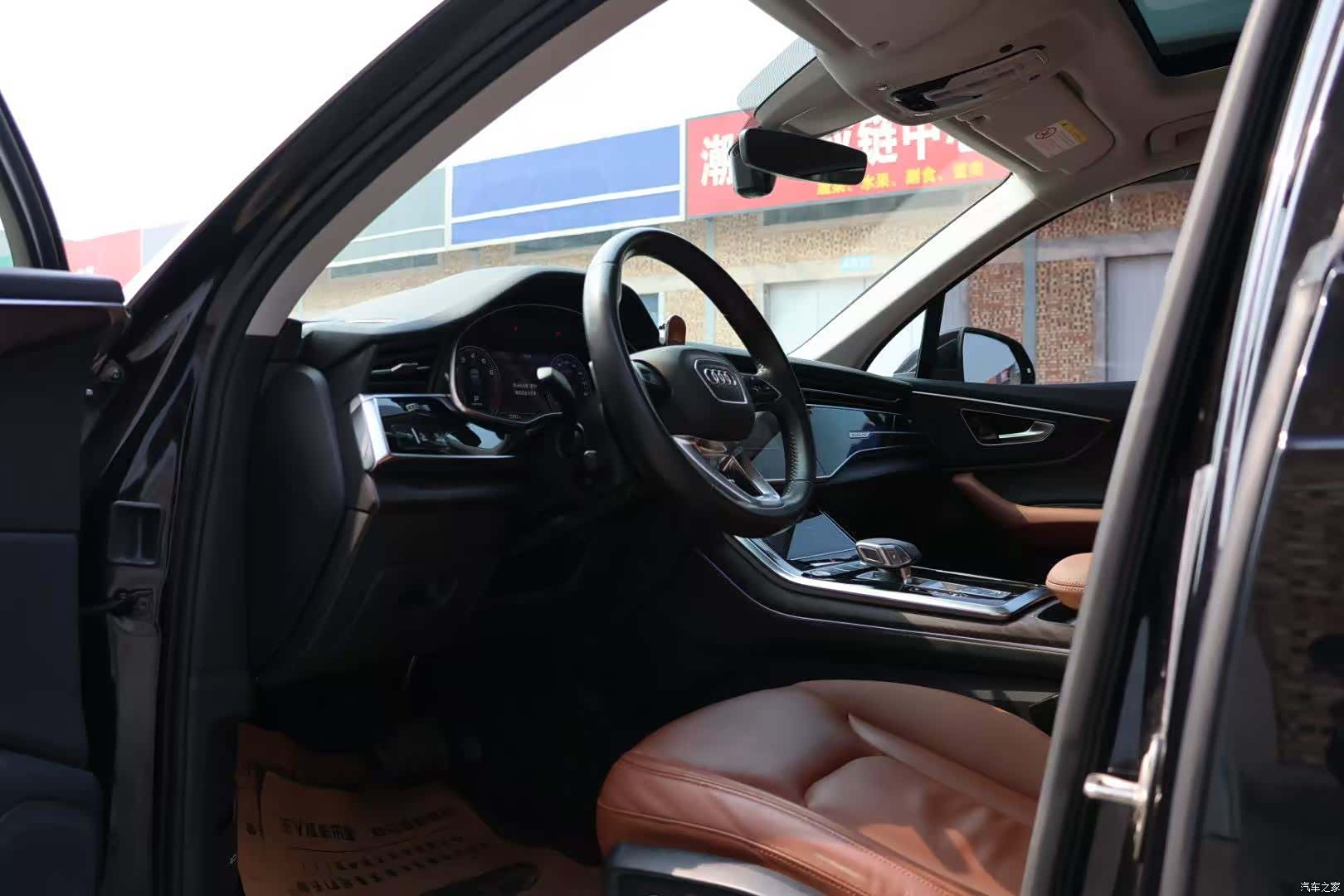 Audi Q7, 2021 все фото