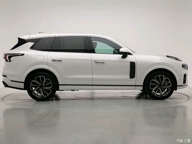 Lynk & Co 02, 2023 6