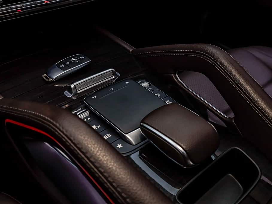 Mercedes-Benz GLE Mercedes-Benz GLE