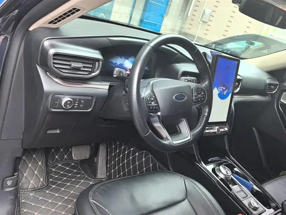 Ford Explorer Ford Explorer