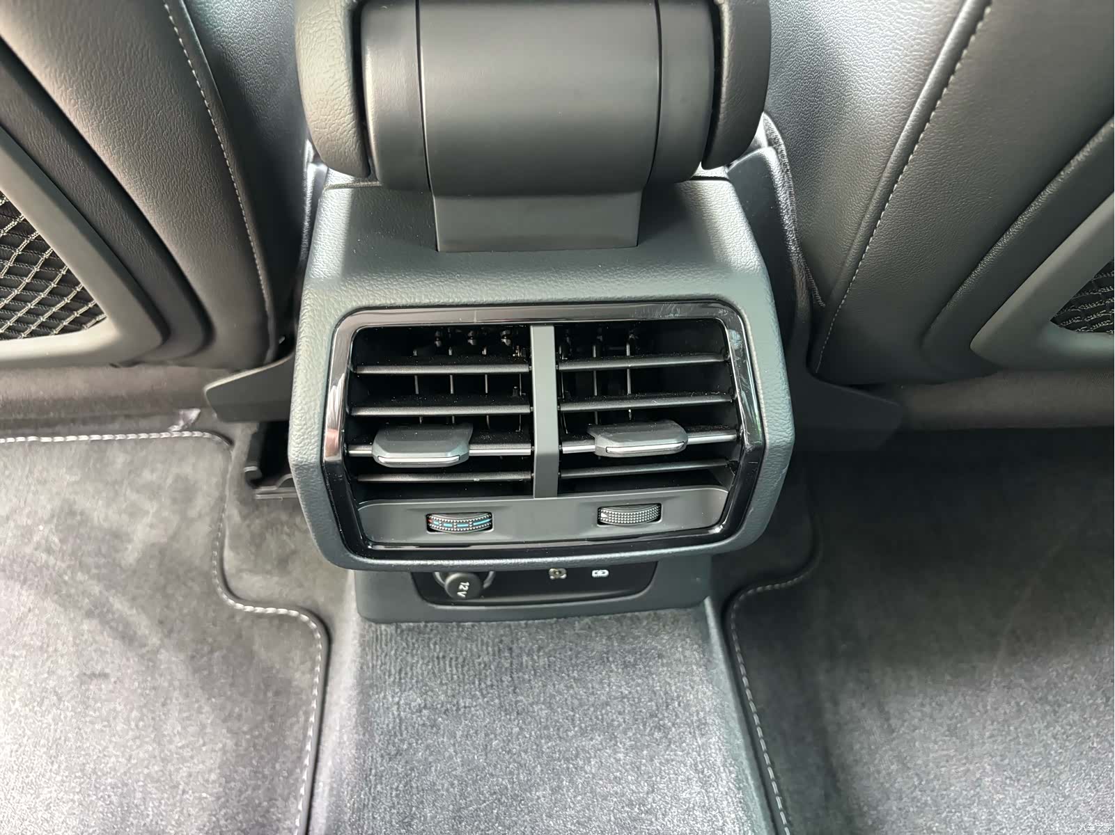 Audi Q3, 2023 15