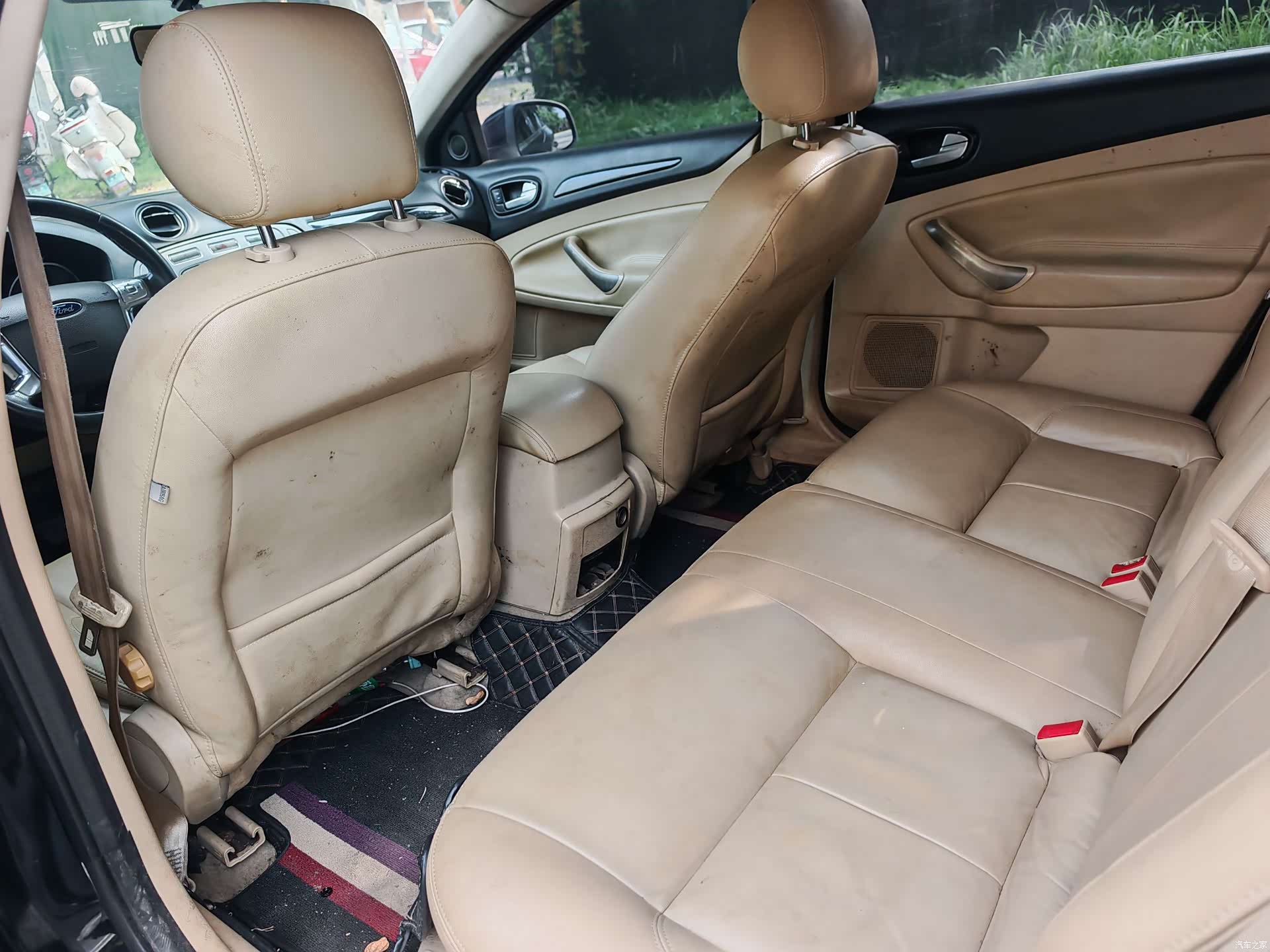 Ford Mondeo, 2010 все фото