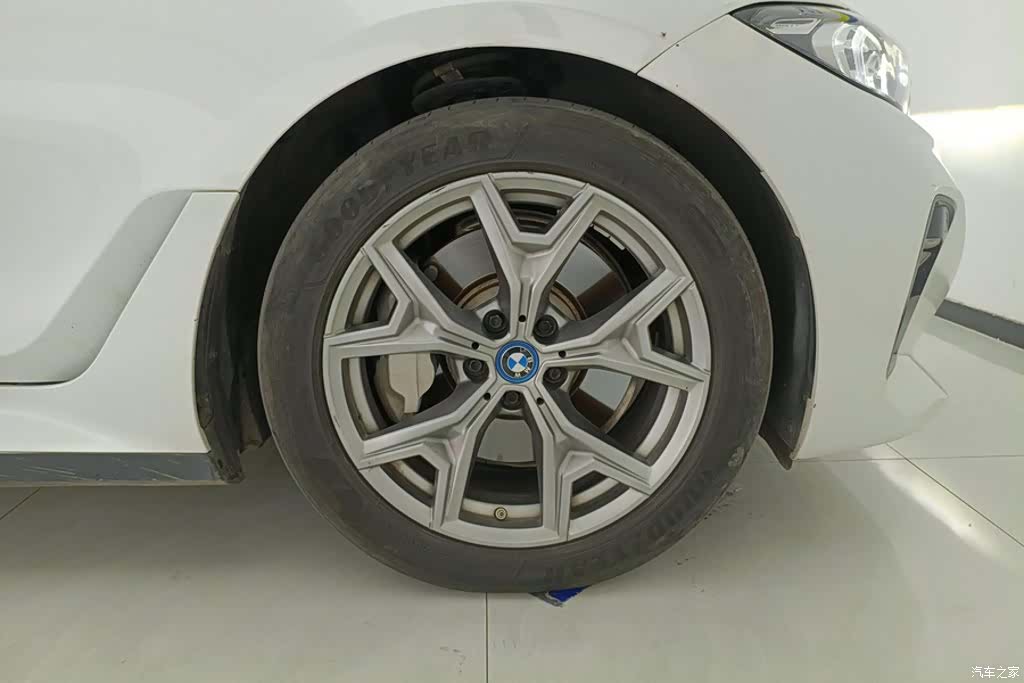 BMW i3, 2024 6