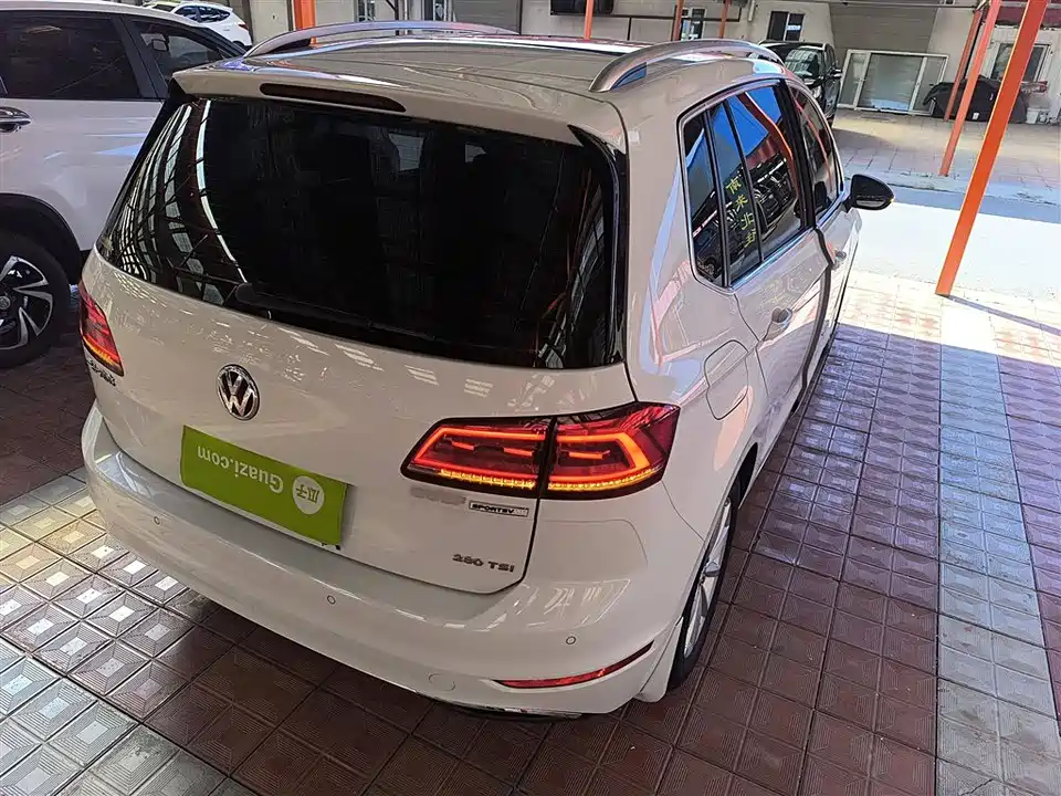Volkswagen Golf*Jiayu