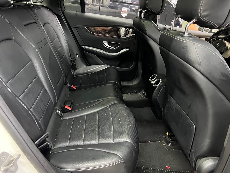 Mercedes-Benz GLC Mercedes-Benz GLC
